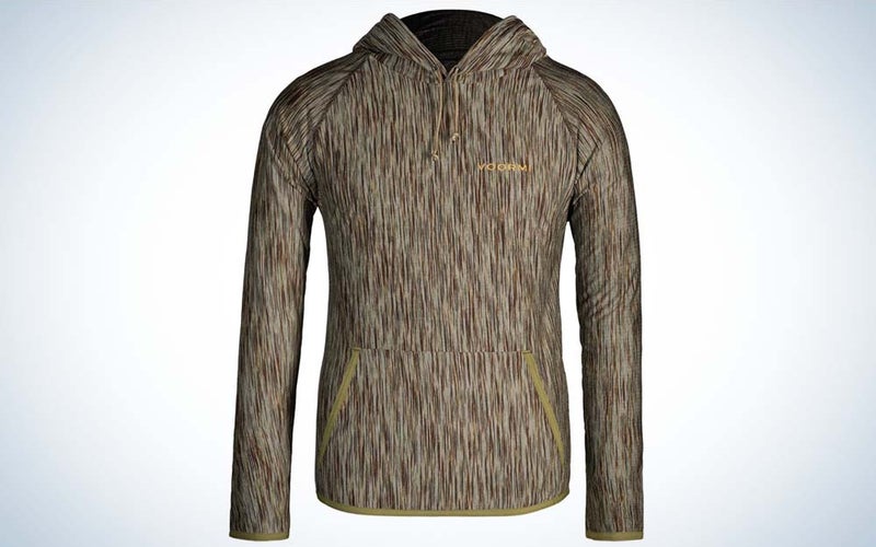 A green long sleeve best camo for turkey hunting