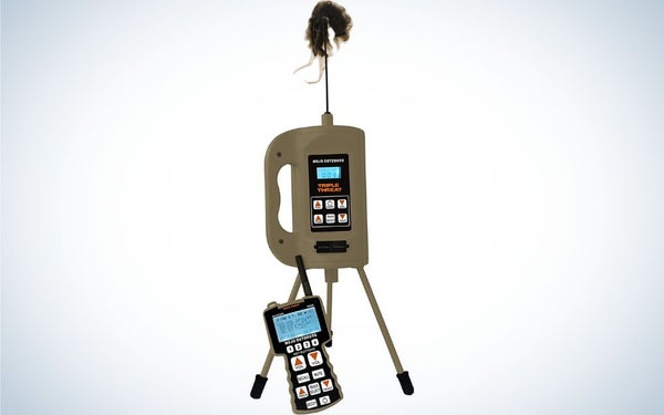 MOJO Outdoors Triple Threat is the best electronic caller.
