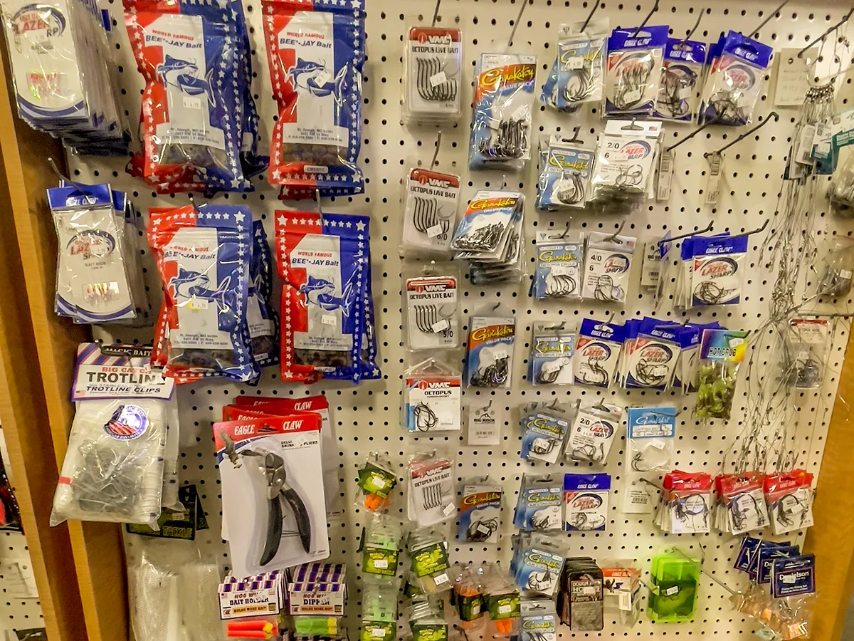 catfish hooks sinkers and gear