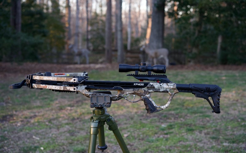 Barnett Hyper XP 405 on a tripod