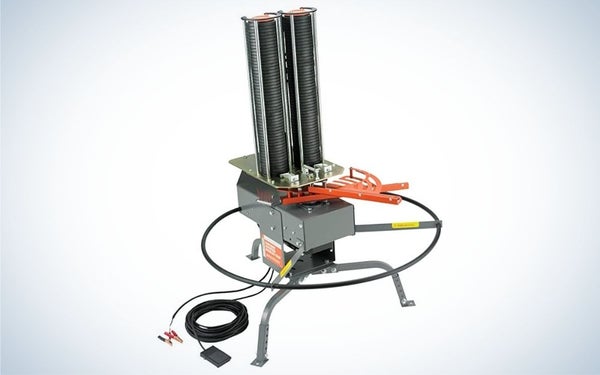 Champion Easy Bird Double Feed Auto Trap is the best double clay pigeon thrower.