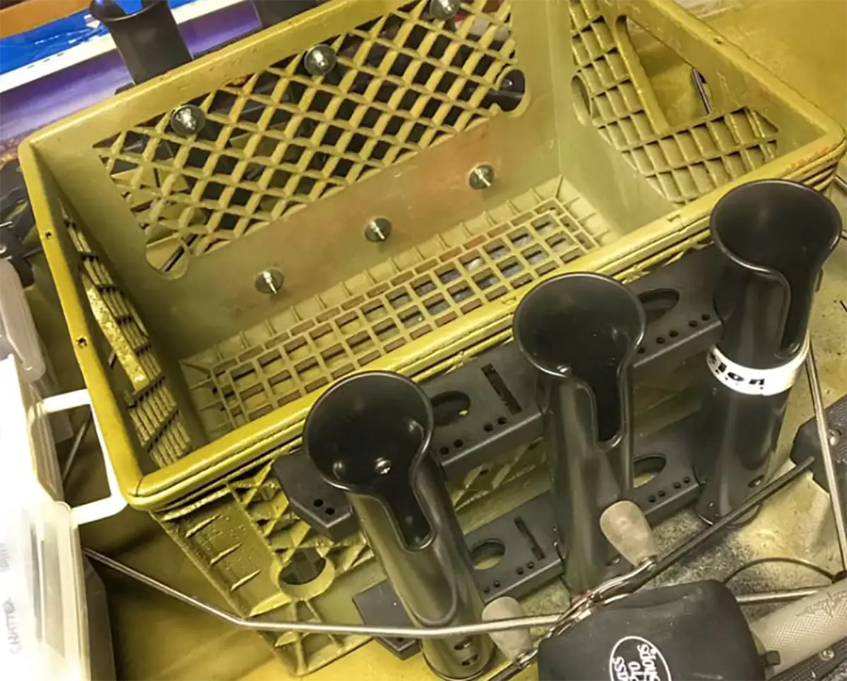 The old kayak DIY crate