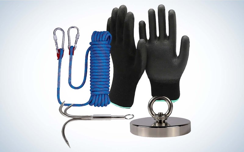 The battle magnets starter kit for magnet fishing.