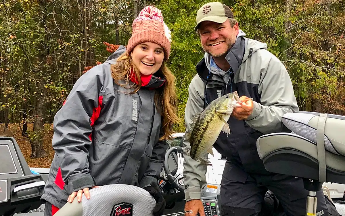 Shaye and Savannah fishing a tournament together
