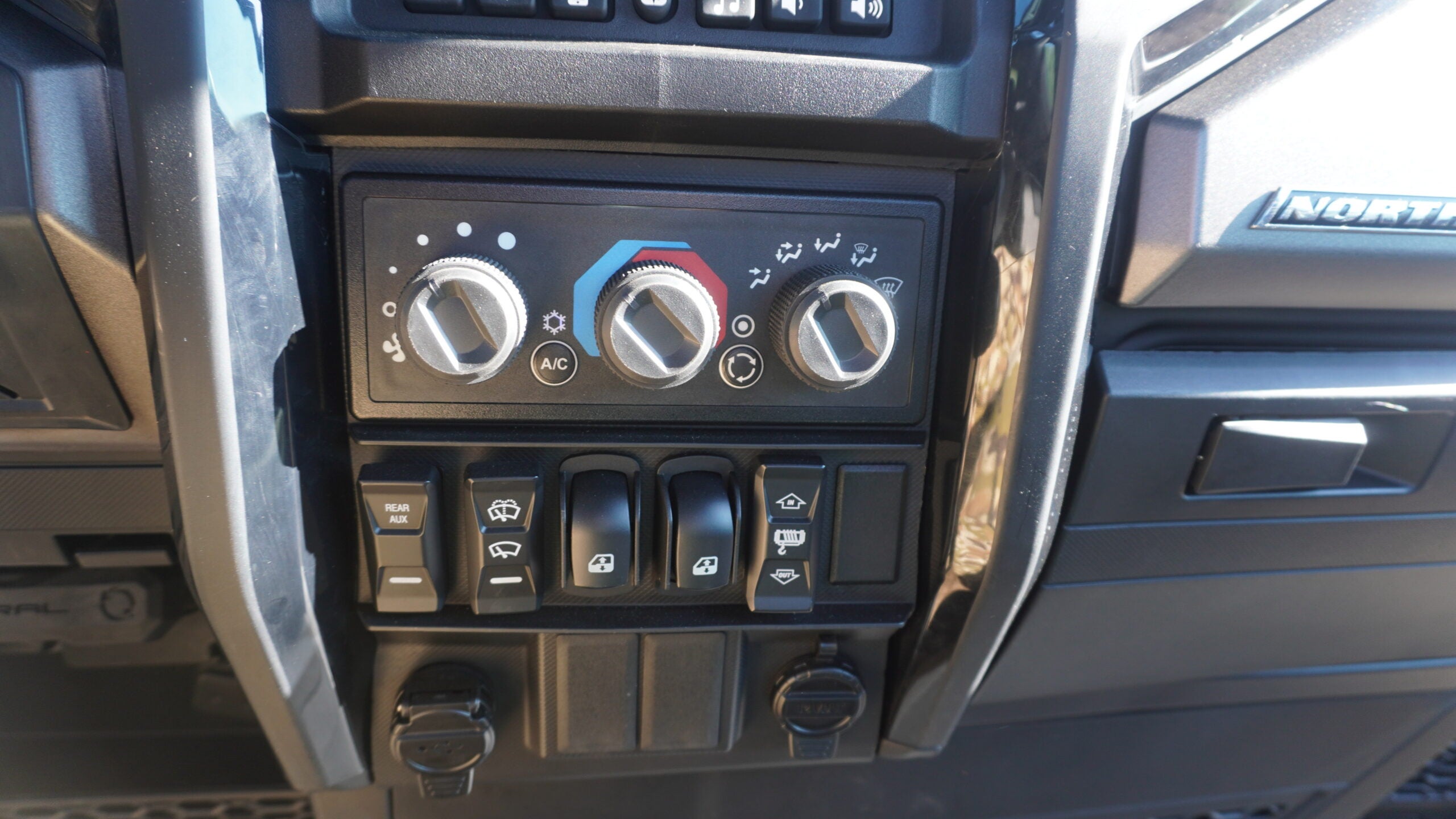 Auto & Truck Gear photo