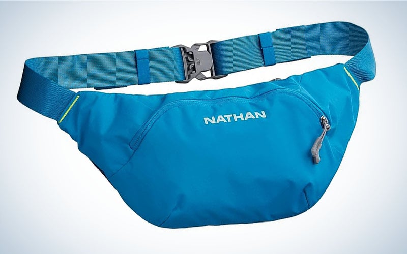 We tested the Nathan Limitless 2 Liter Sling.
