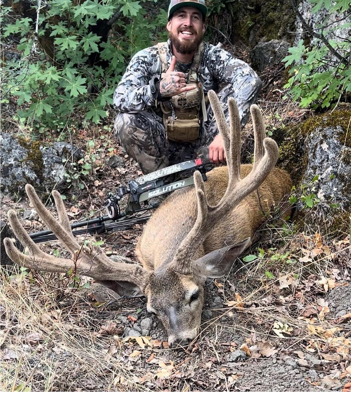 Chris Palomo big columbia blacktail.