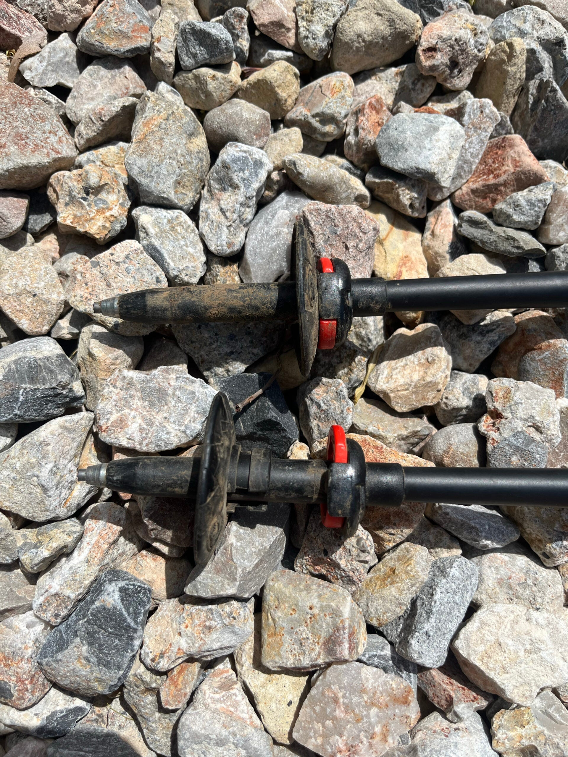 TSL has a push and pull basket system.