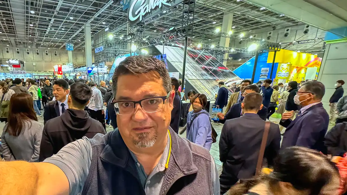 Osaka tackle show was packed on day two