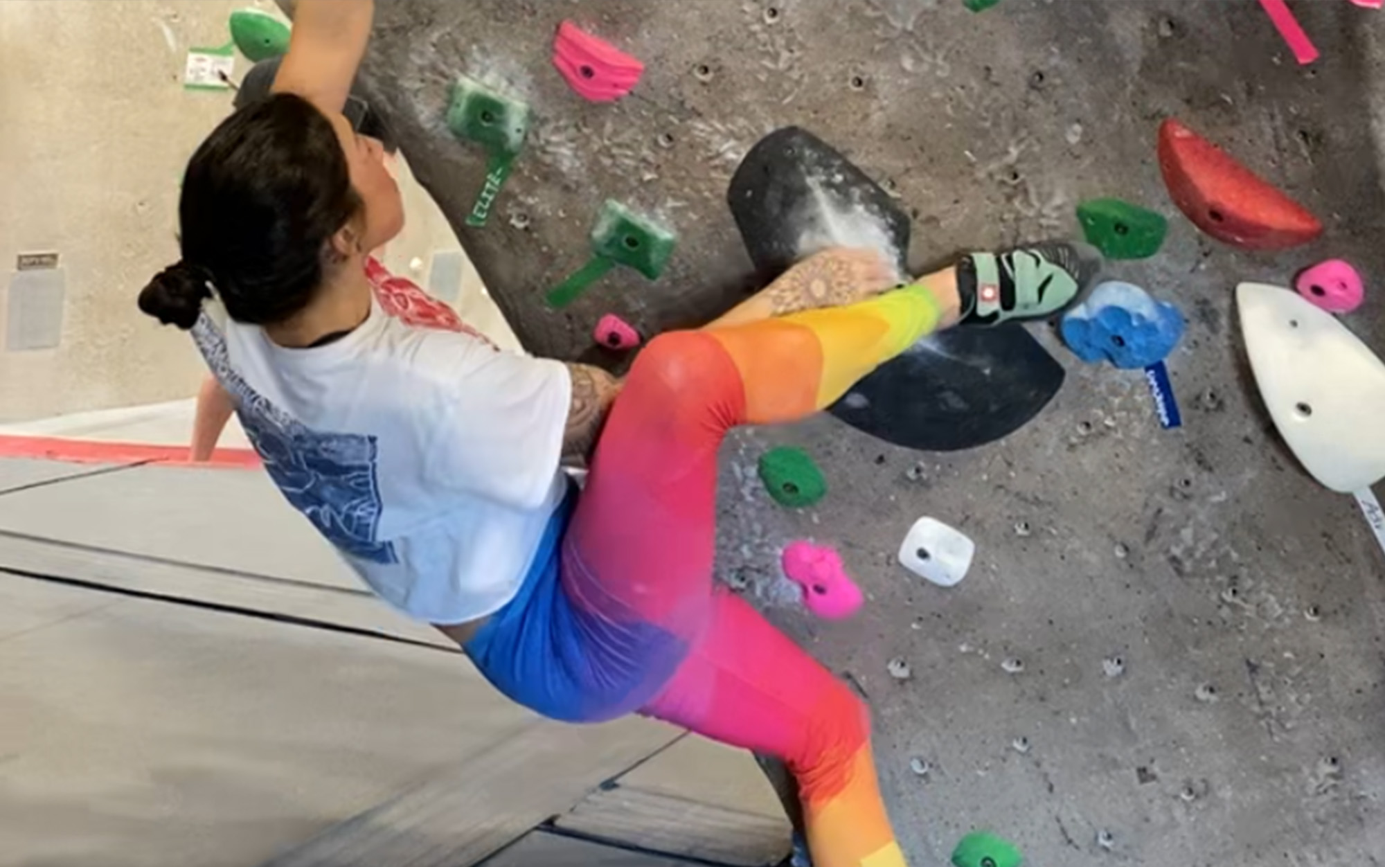 Climber wears Ocun Strikers.